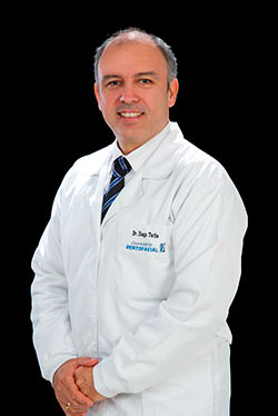 Dr. Diego Fernando Tatis Dr. Diego Fernando Tatis